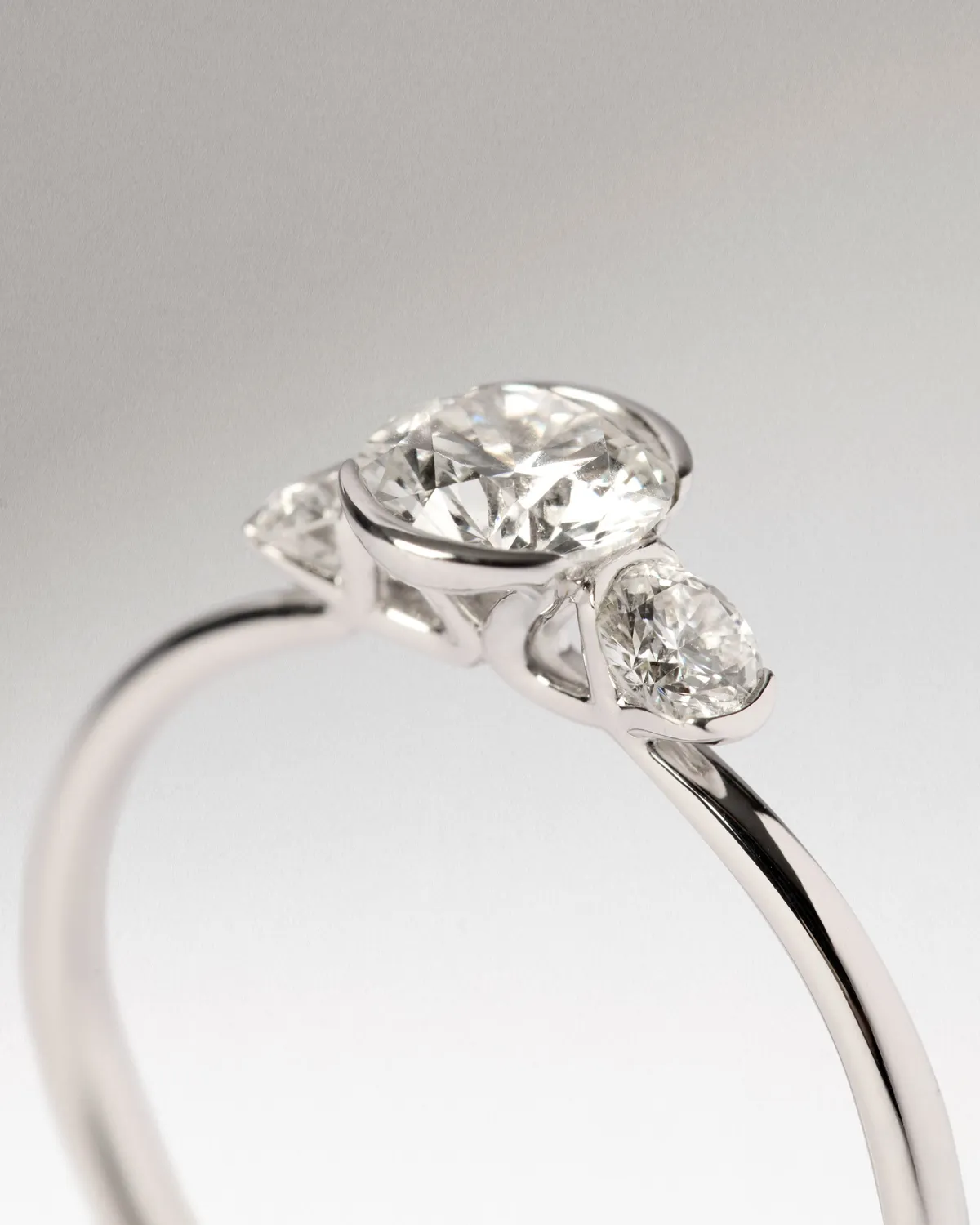 PDPAOLA Eve bague or blanc diamants 0,73 ct