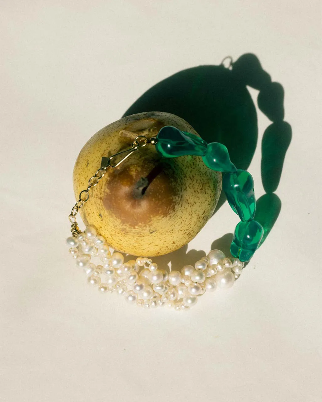 Completedworks Parade of Possibilities II bracelet perle verte