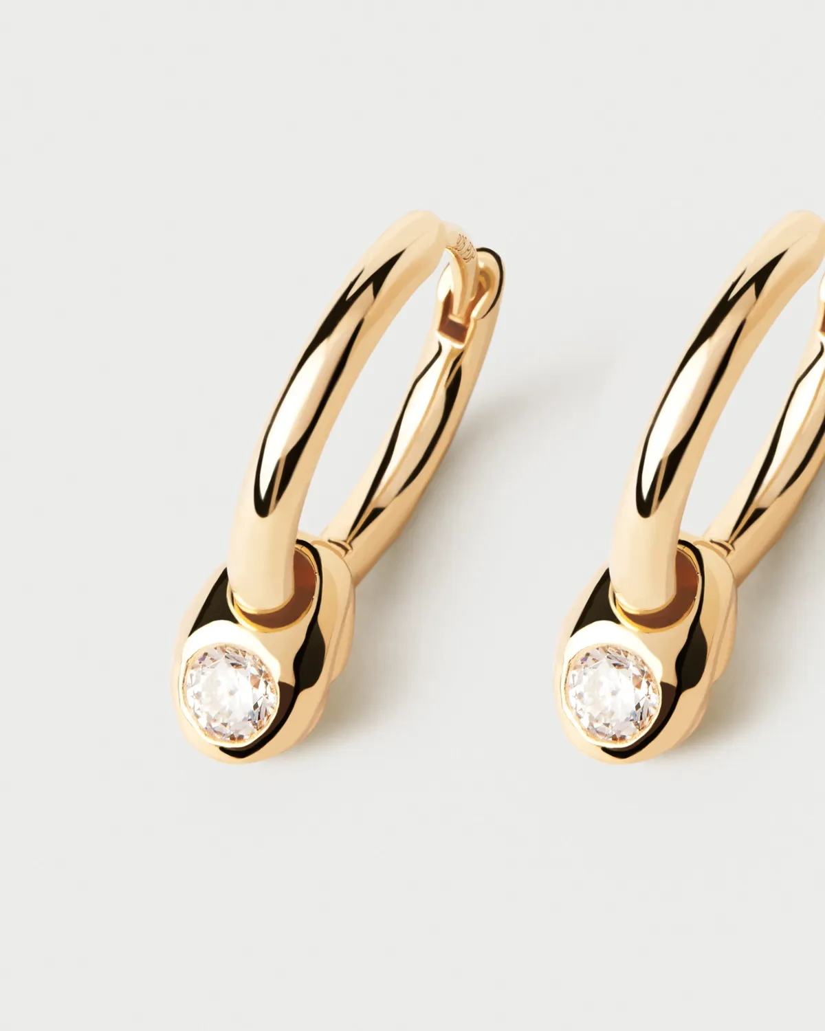 PDPAOLA Delta créoles dorées zirconia blanc 13 mm