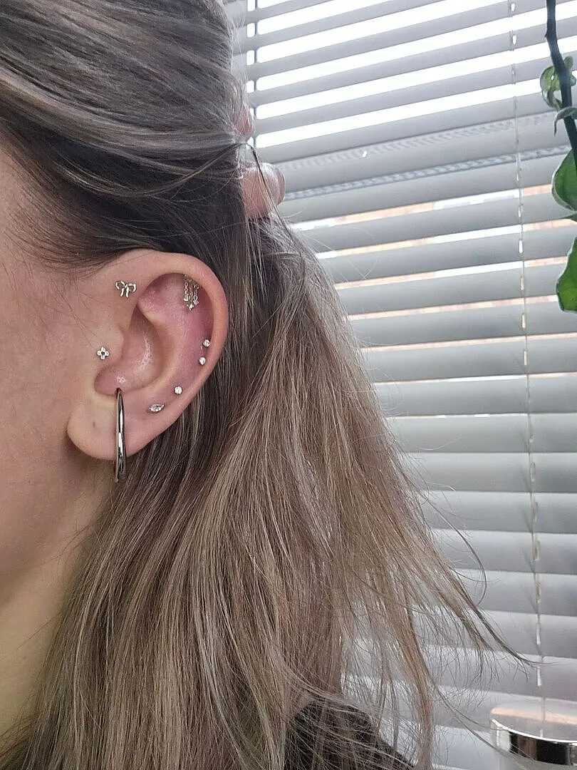 Astrid & Miyu Orbit Dome clous argent bombé
