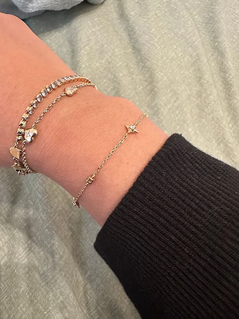 Astrid & Miyu Cosmic Star Charm bracelet doré étoile