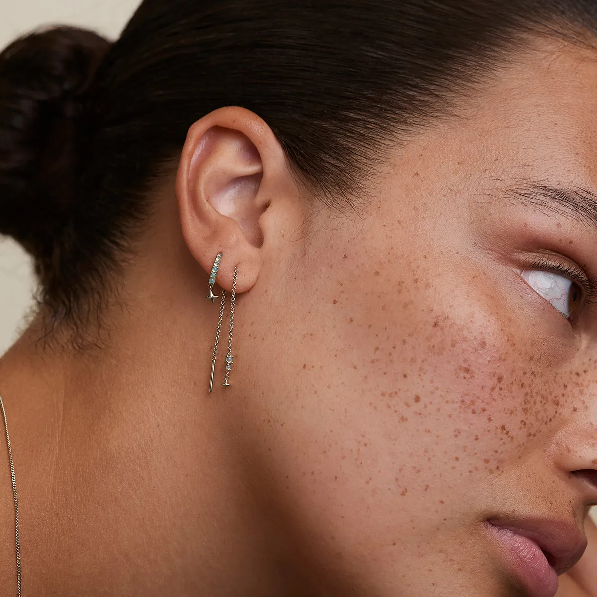 Astrid & Miyu Cosmic Opal Thread boucles d'oreilles argent opale