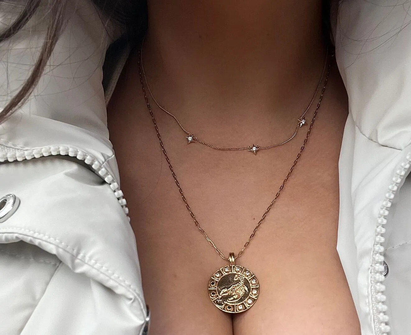 Astrid & Miyu Scorpio Bold collier pendentif doré scorpion