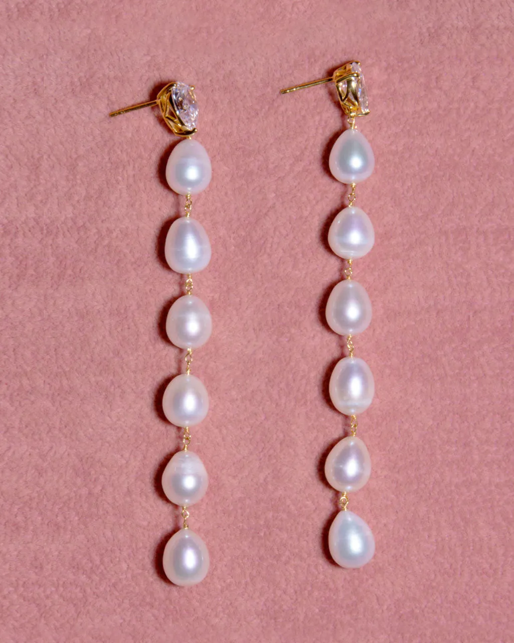 Completedworks Drip Drop boucles d'oreilles perle plaqué or