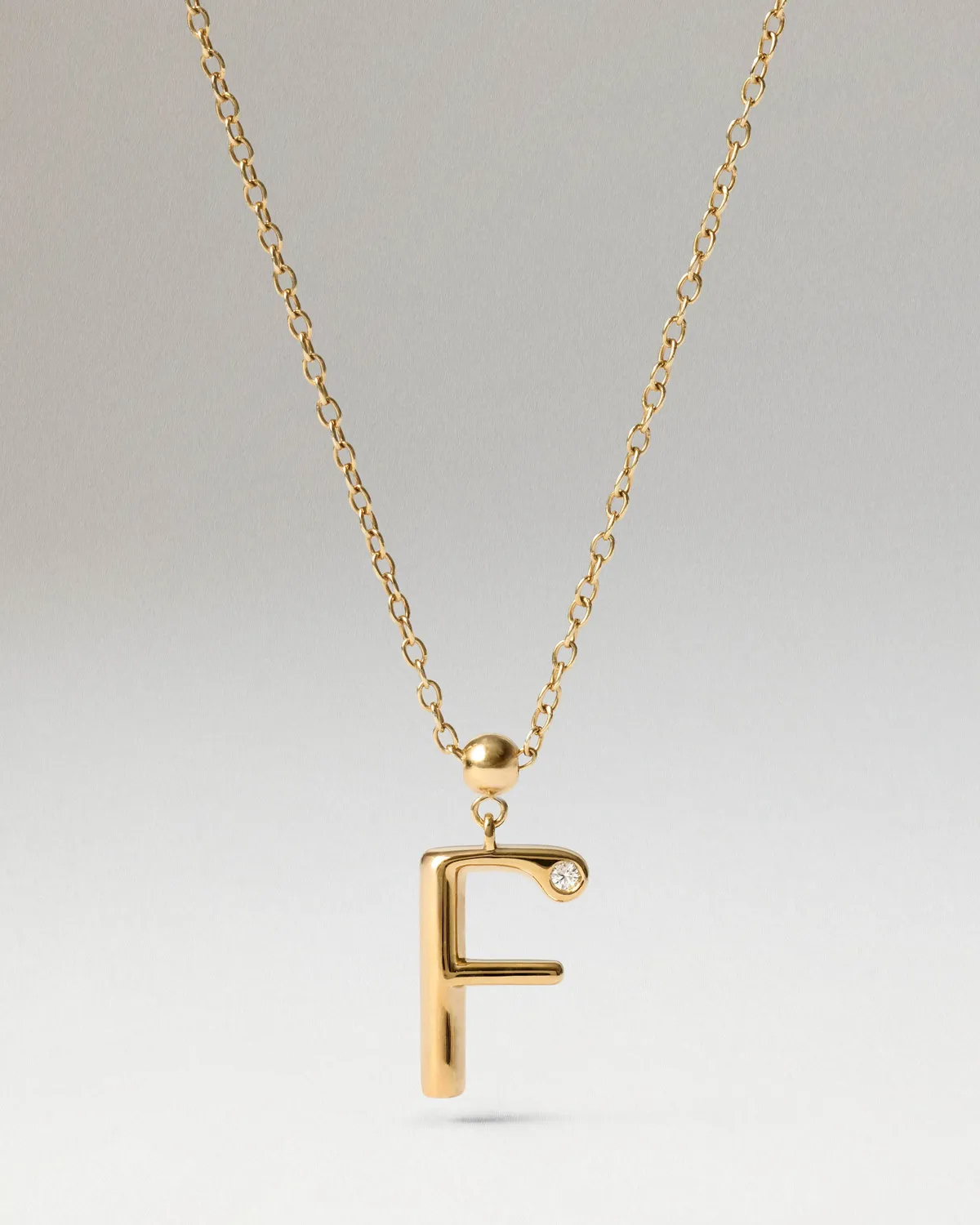 PDPAOLA Initial F charm lettre zircone