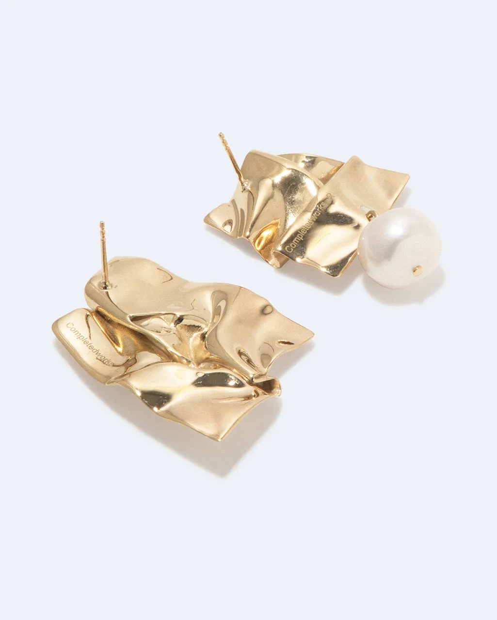Completedworks Cohesion boucles d'oreilles vermeil perles