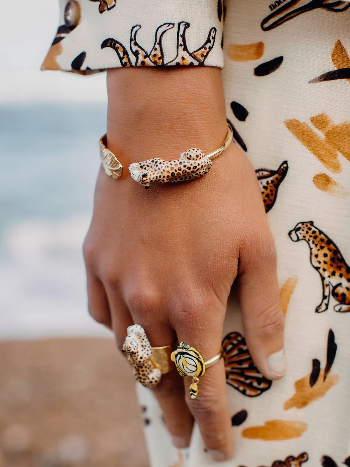 Nach Bijoux FaceToFace léopard et palme bracelet perles verre