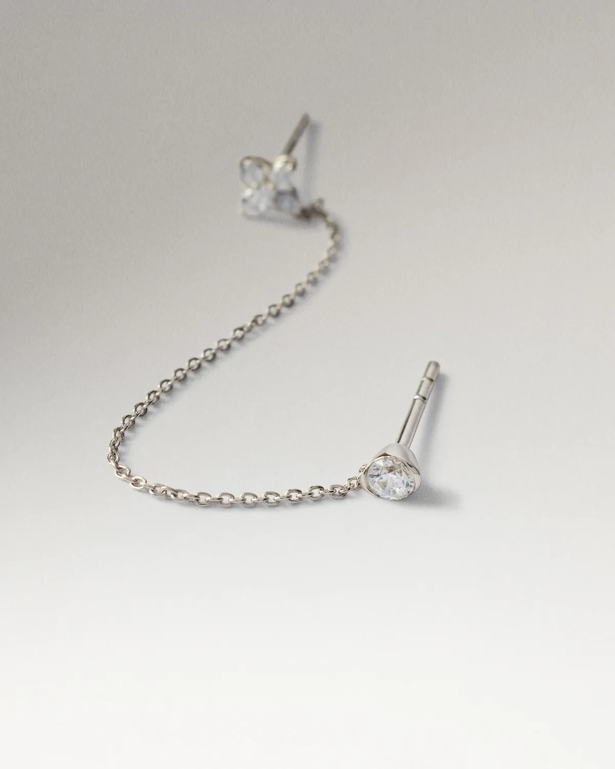 PDPAOLA Maggie mono boucle d'oreille or blanc diamant