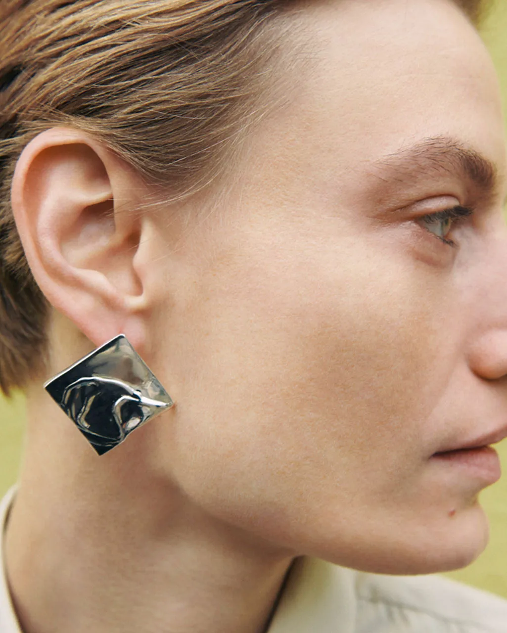 Completedworks Overthinking boucles d’oreilles argent