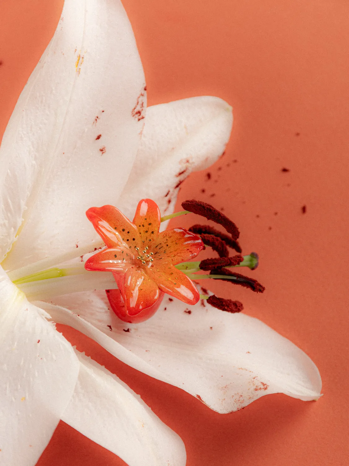 Nach Bijoux Lys Tigrée bague porcelaine fleur tropicale