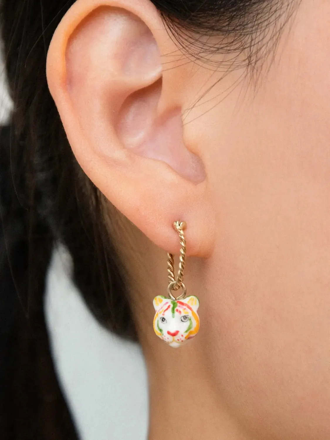 Nach Bijoux Crazy Tiger mini créole boucle d'oreille à l'unité porcelaine
