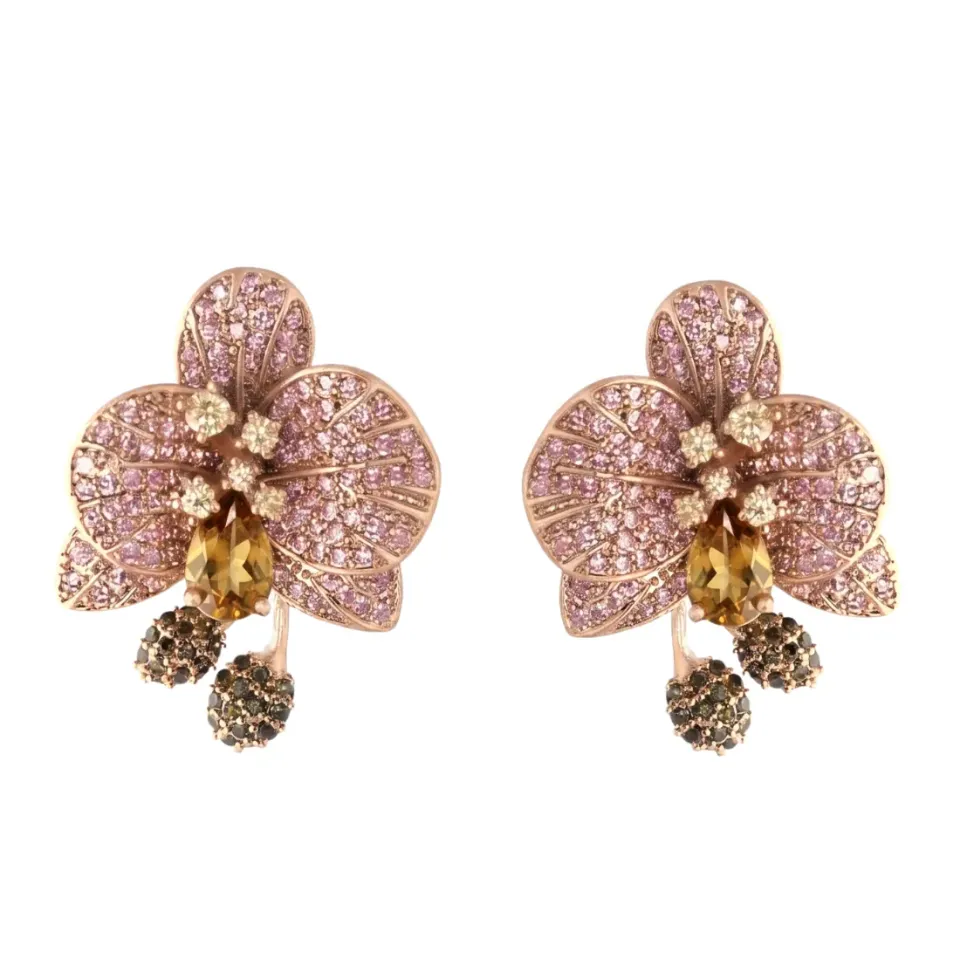 Nao de Paris Orchidée Nude boucles d’oreilles fleurs strass