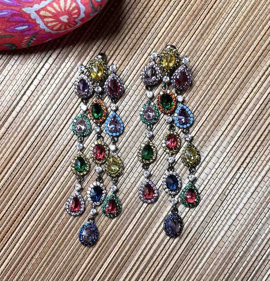 Nao de Paris Petruchka boucles d'oreilles ruthénium multicolore 8 cm