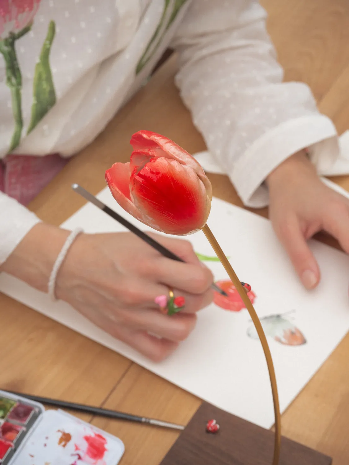 Nach Bijoux Tulipe Éternelle rouge porcelaine numérotée