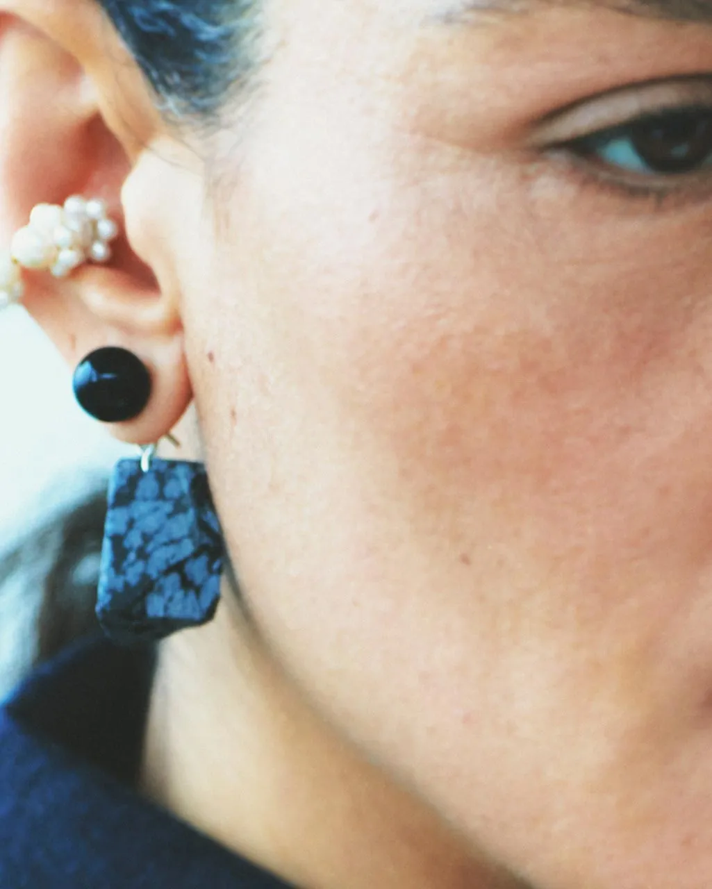 Completedworks Posy ear cuff perle plaqué or vermeil