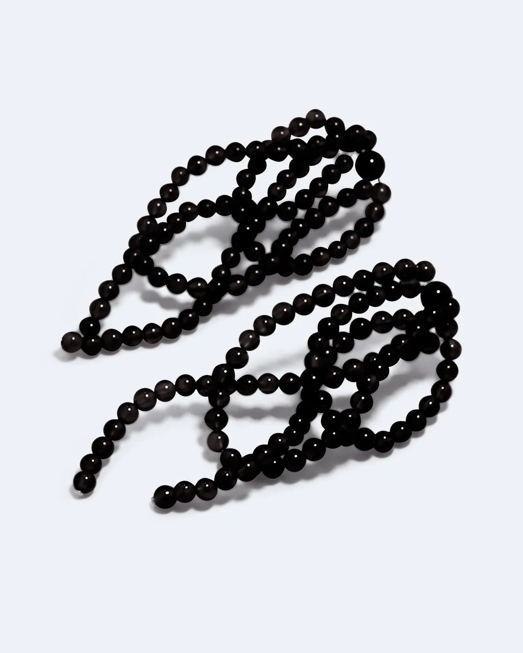 Completedworks Tangled Web boucles argent onyx noir