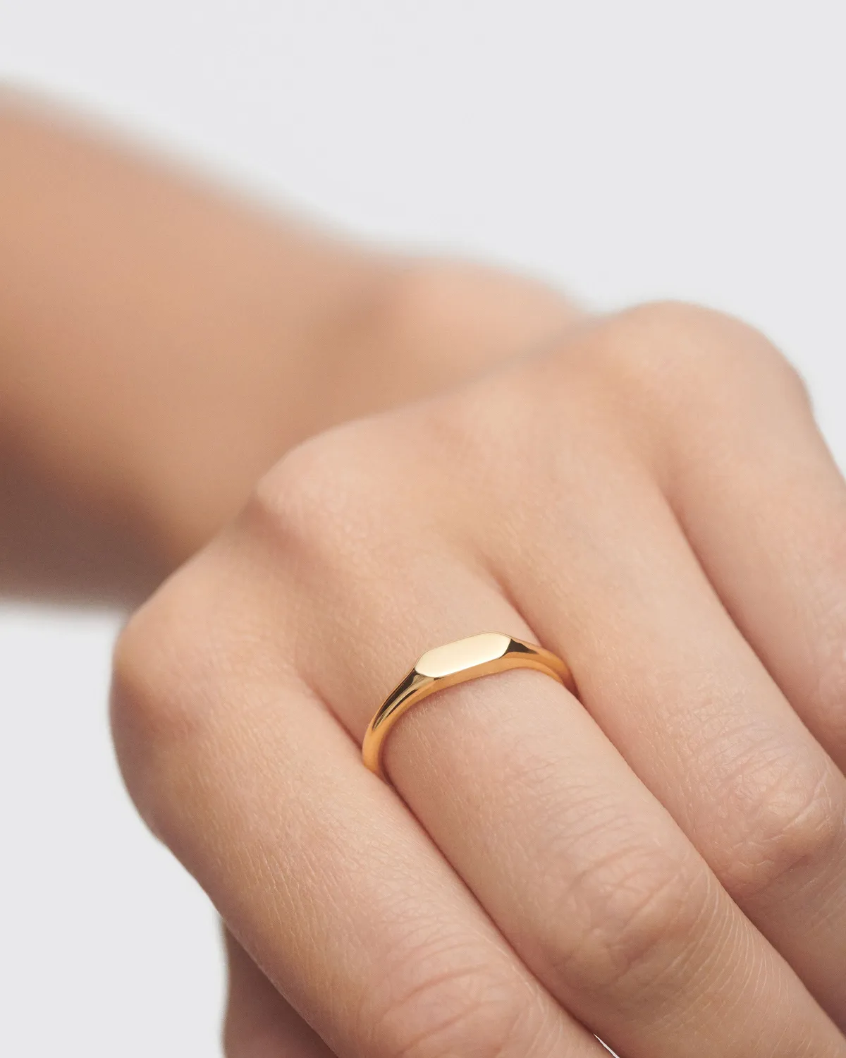 PDPAOLA Hexagon mini bague chevalière plaqué or