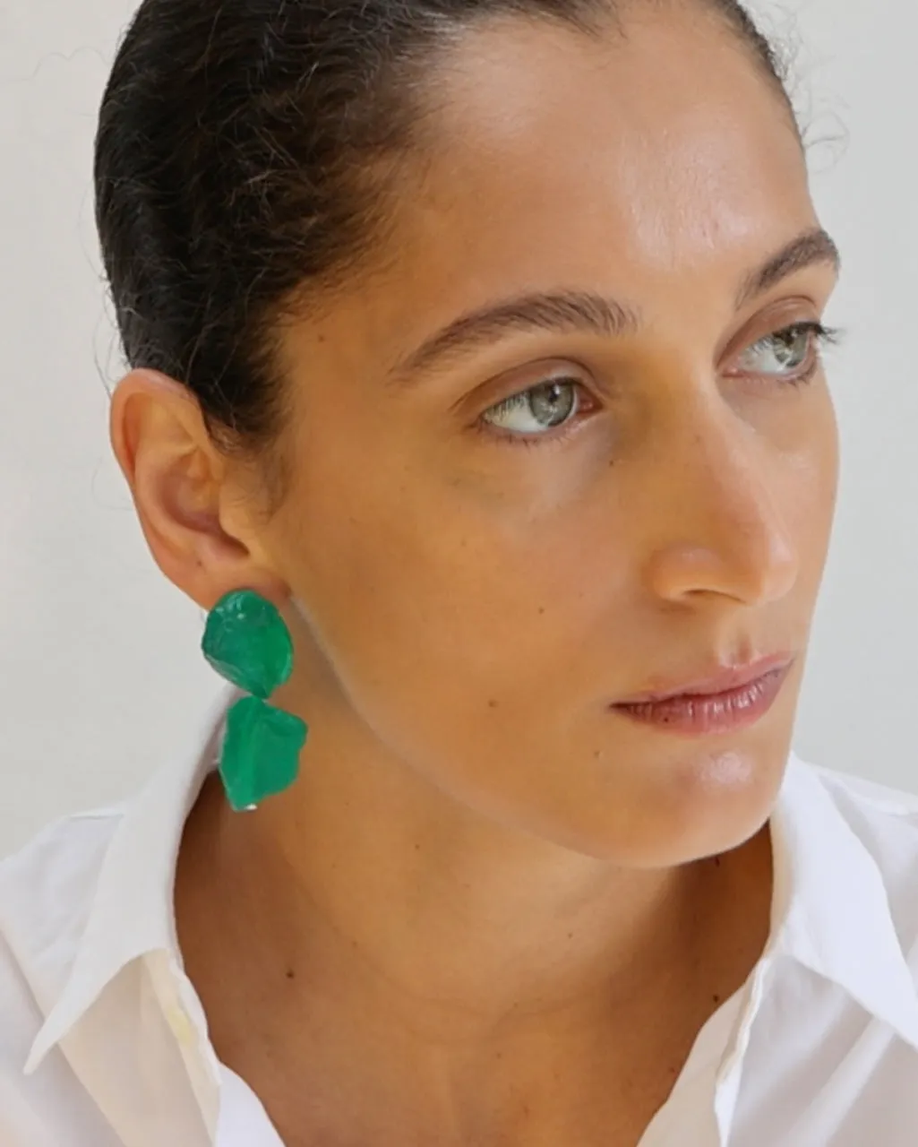 Completedworks The Iceberg's Other Half boucles résine argent