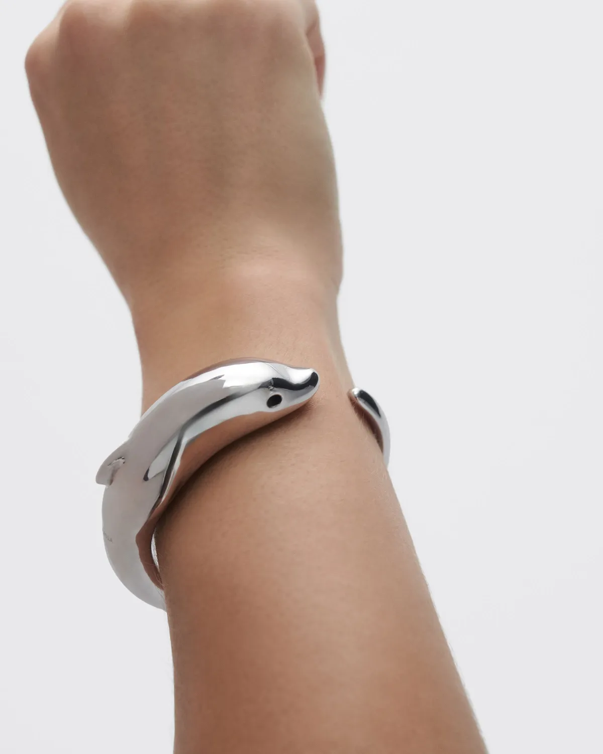 PDPAOLA Dolphin bracelet jonc argent large 58,82 g