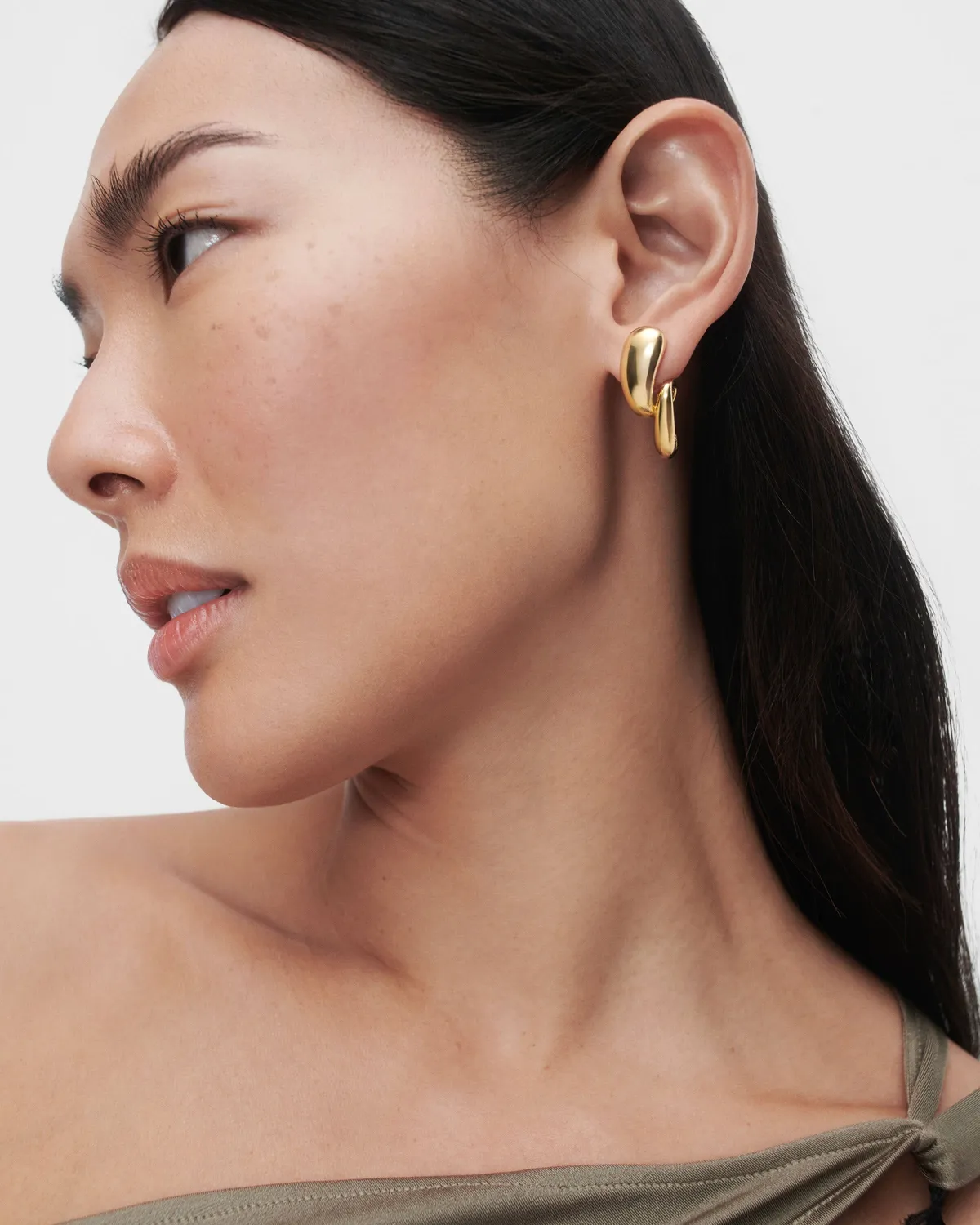 PDPAOLA Orbit boucles d’oreilles dorées statement