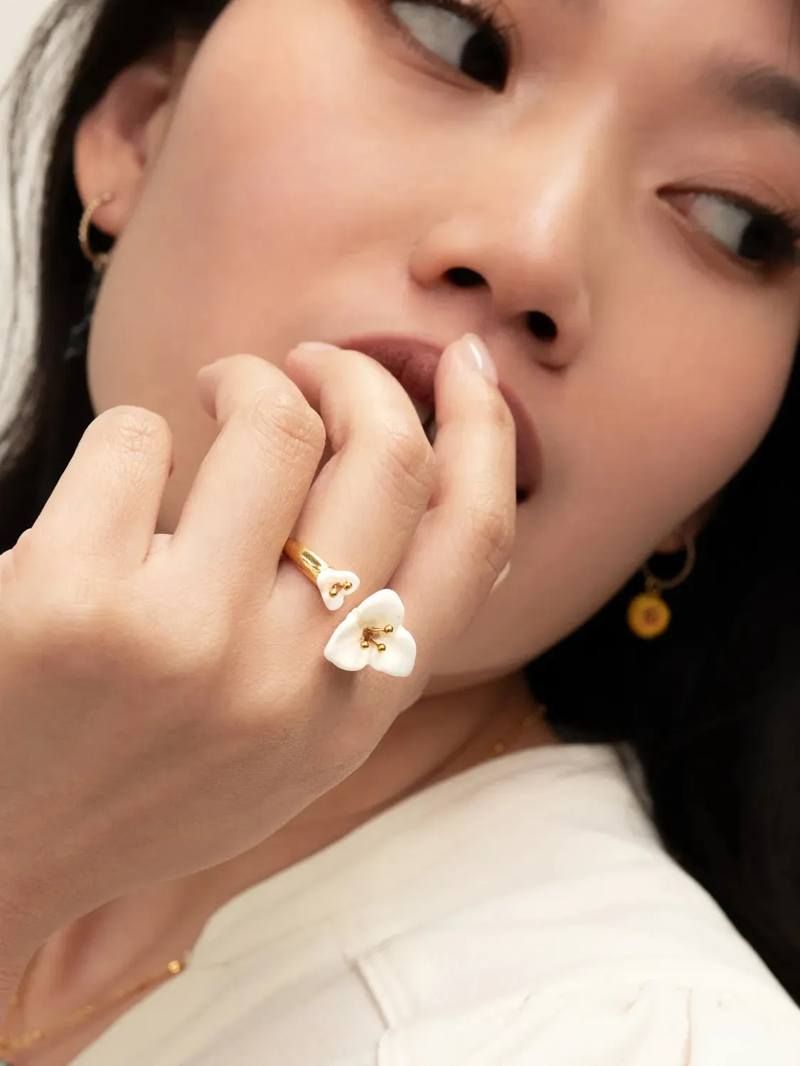 Nach Bijoux FaceToFace bougainvillier blanc bague