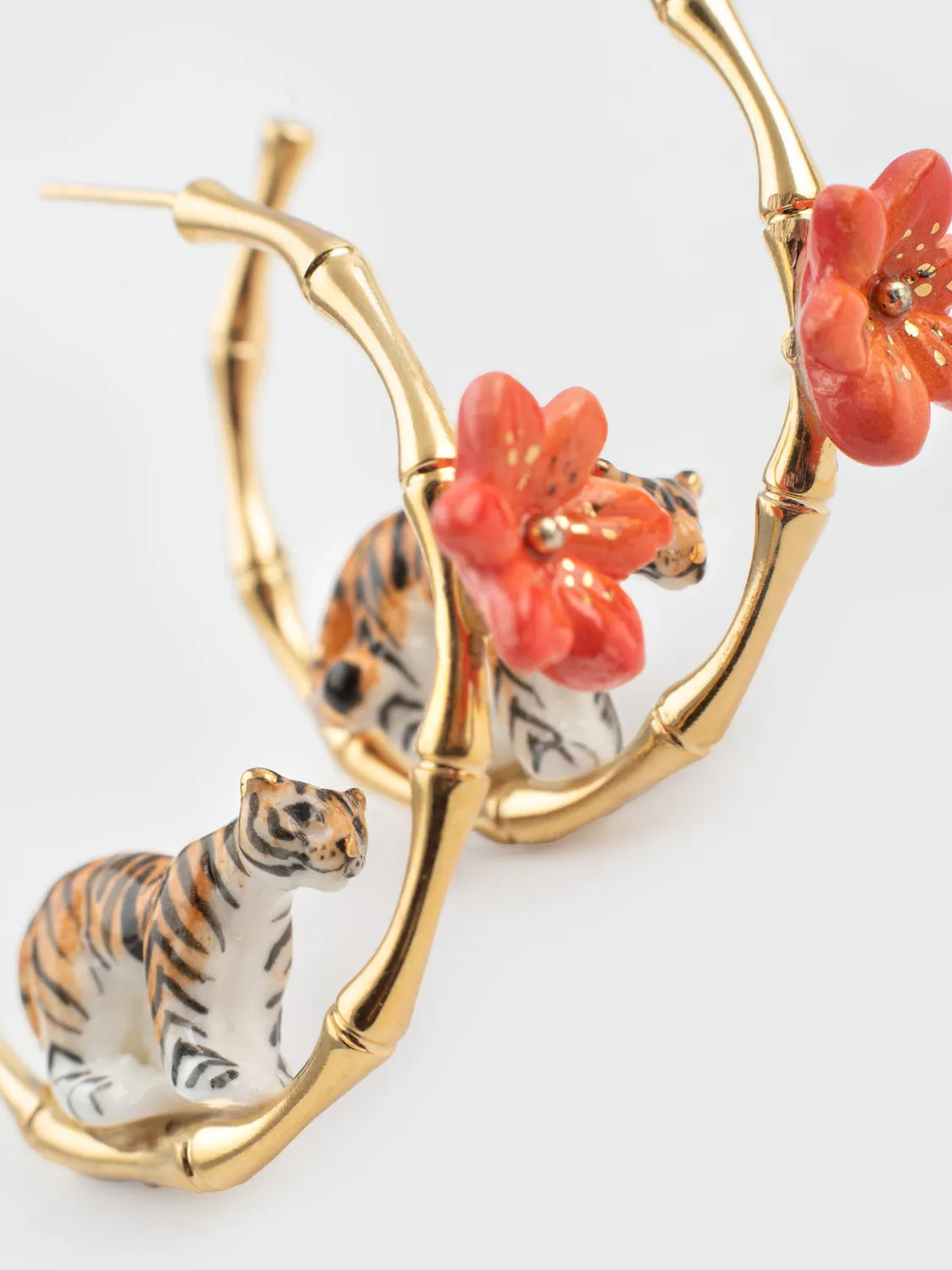 Nach Bijoux bambou tigre et fleur créoles orange porcelaine