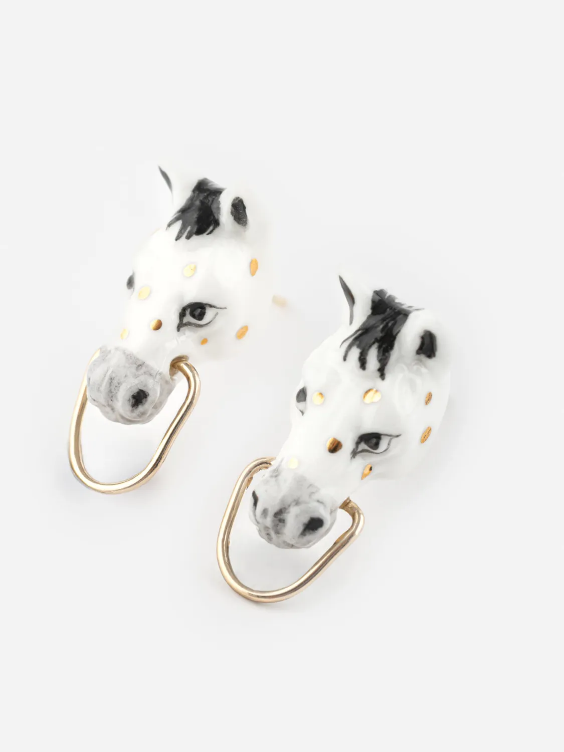 Nach Bijoux tête cheval blanc puces porcelaine dorées