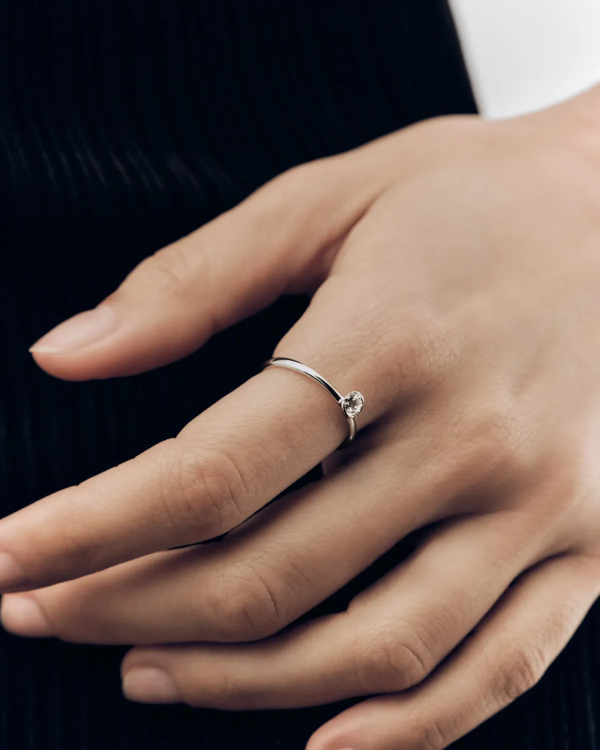 PDPAOLA Grace Mini bague solitaire or blanc diamant