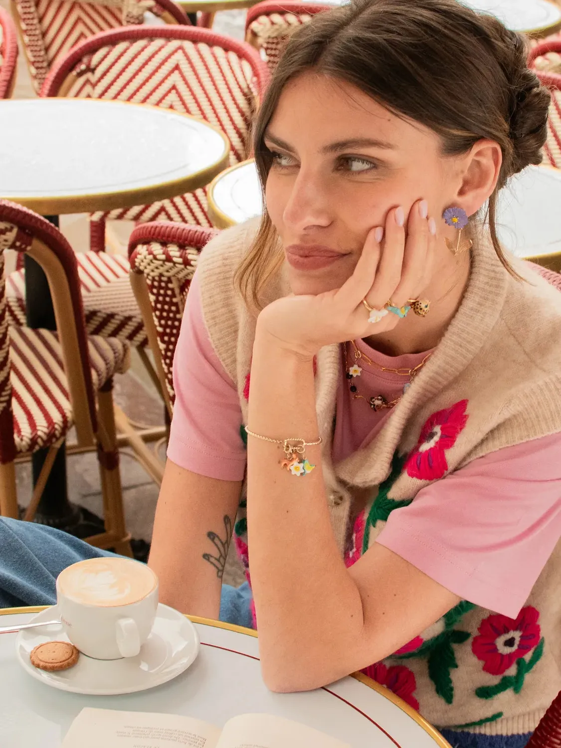 Nach Bijoux anémone bleue boucles d'oreilles pendantes florales