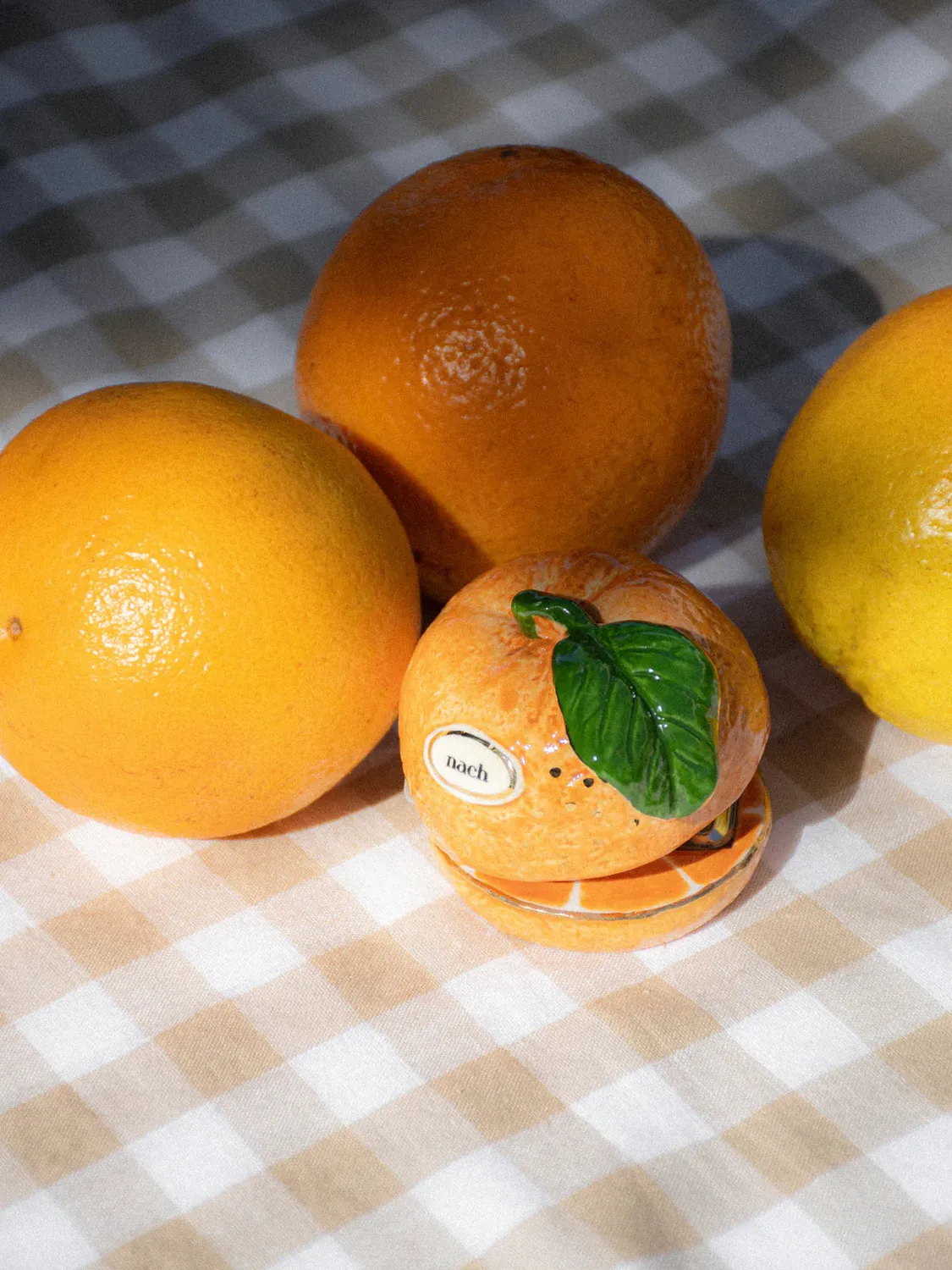 Nach Bijoux Orange agrafeuse porcelaine peinte main