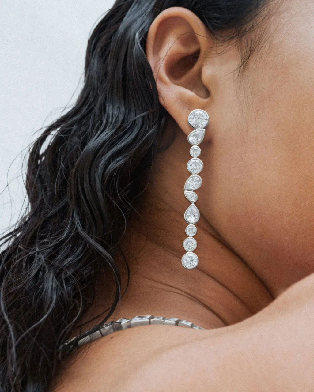 Completedworks Dare boucles d'oreilles argent zirconia