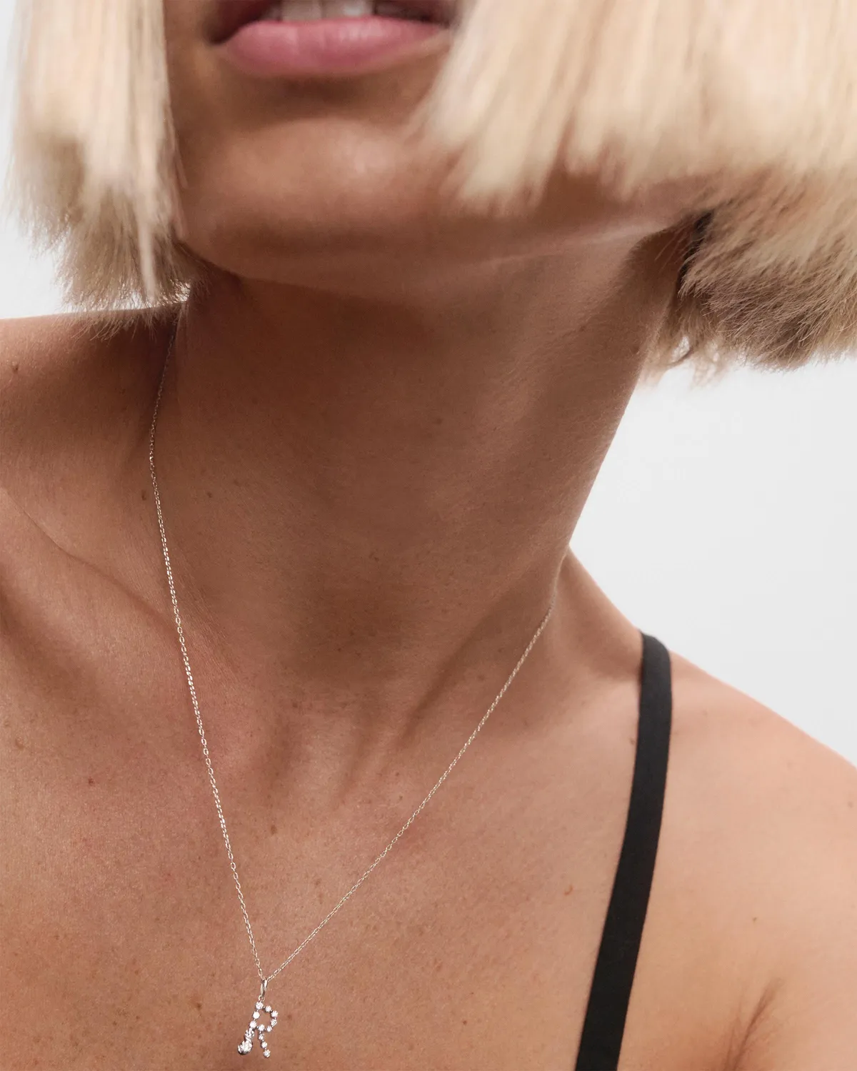 PDPAOLA Initiale R pendentif or blanc diamants