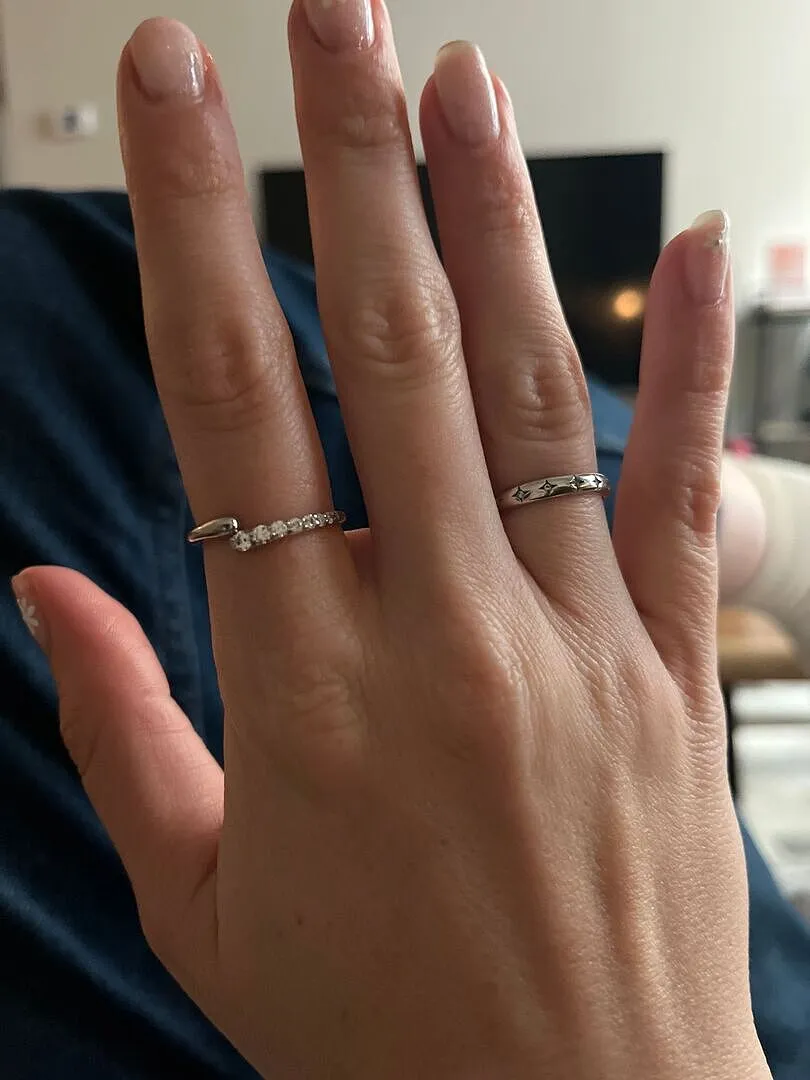Astrid & Miyu Cosmic Star Band bague argent étoile