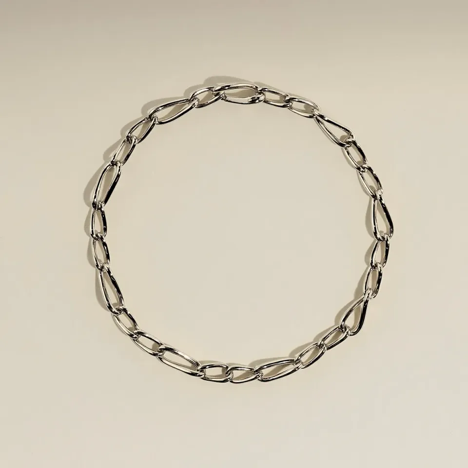 Astrid & Miyu Infinite Slim Chain bracelet argent fin