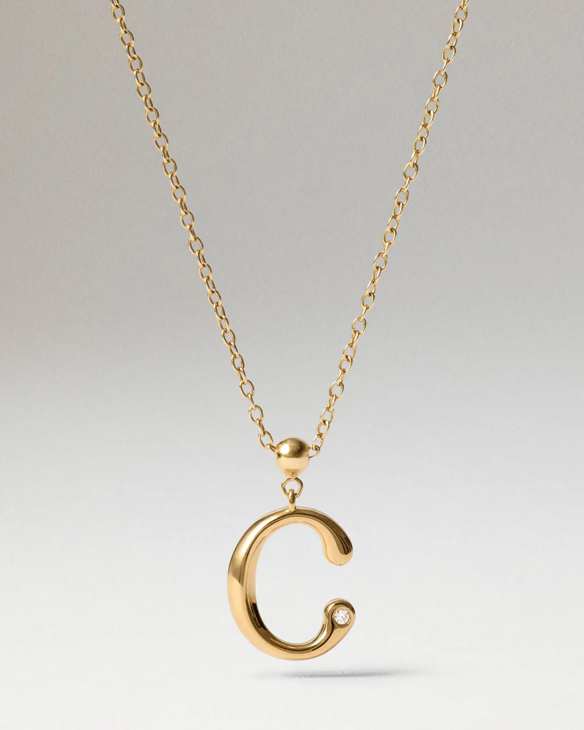 PDPAOLA Initial C charm doré lettre C zirconia