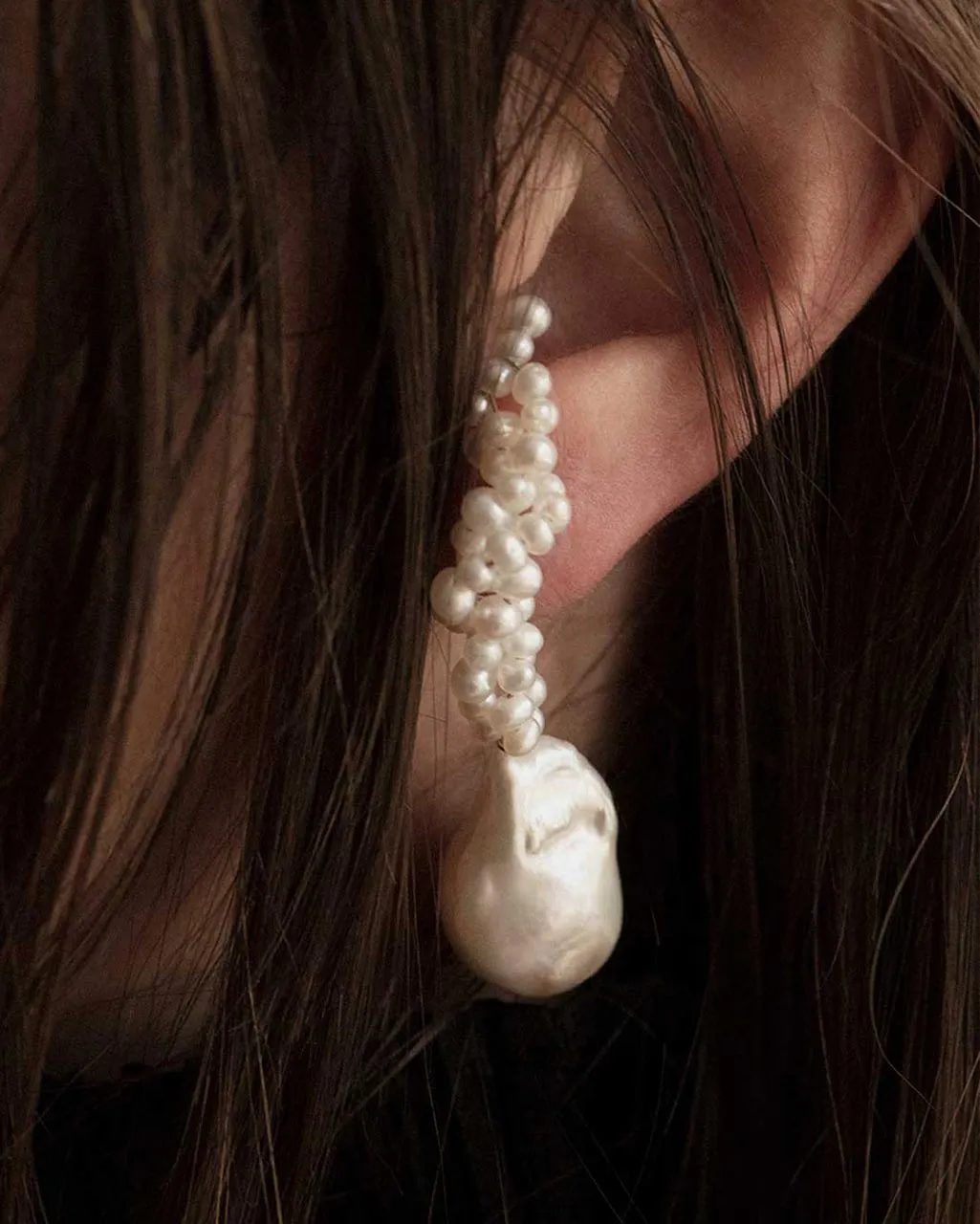 Completedworks Gotcha boucles ear climber perle vermeil