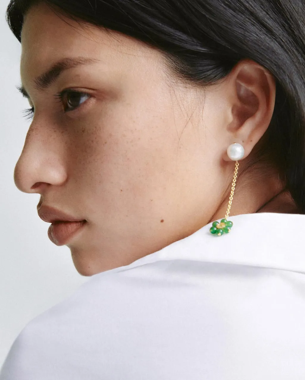 Completedworks Not Brainwashed boucles jade perle doré