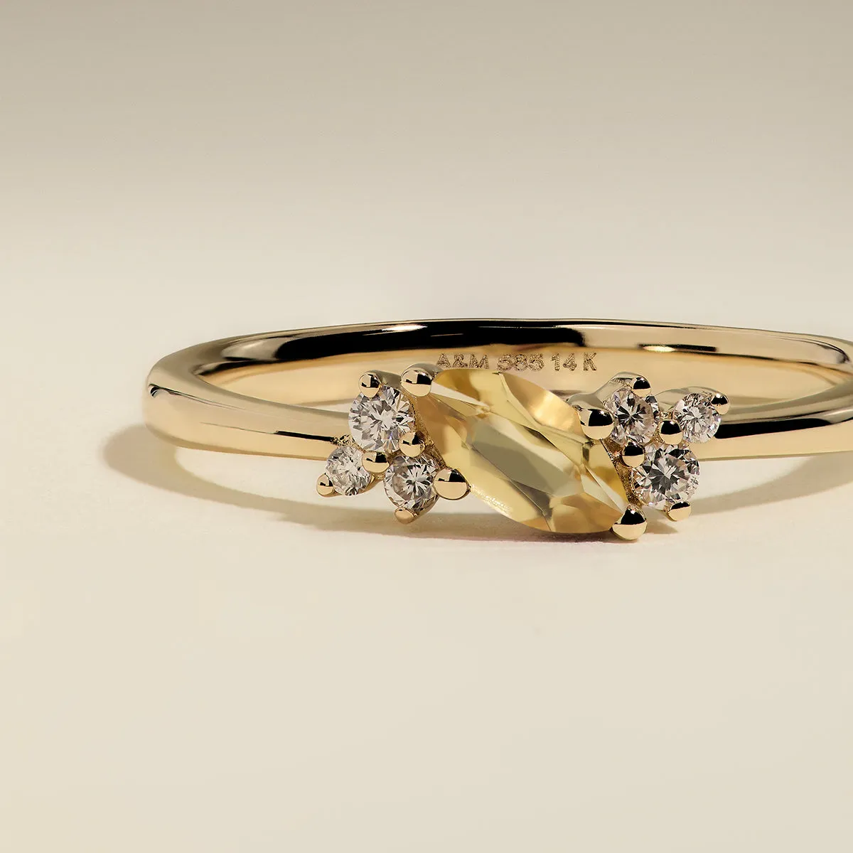 Astrid & Miyu Citrine November bague or massif citrine