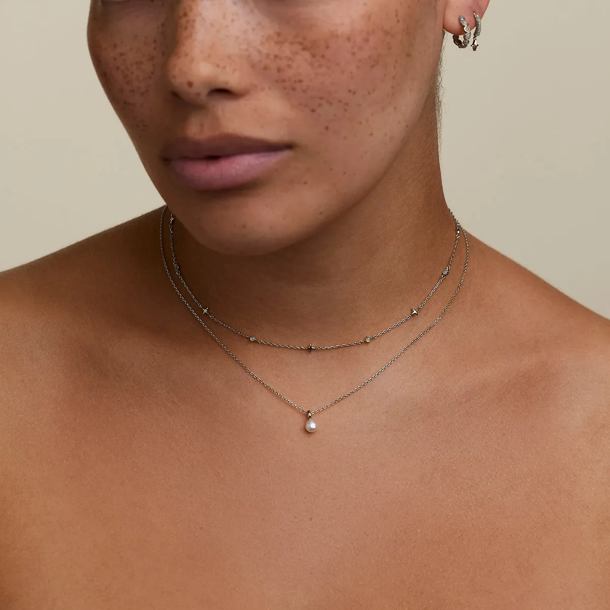 Astrid & Miyu Cosmic Opal collier argent opale étoiles