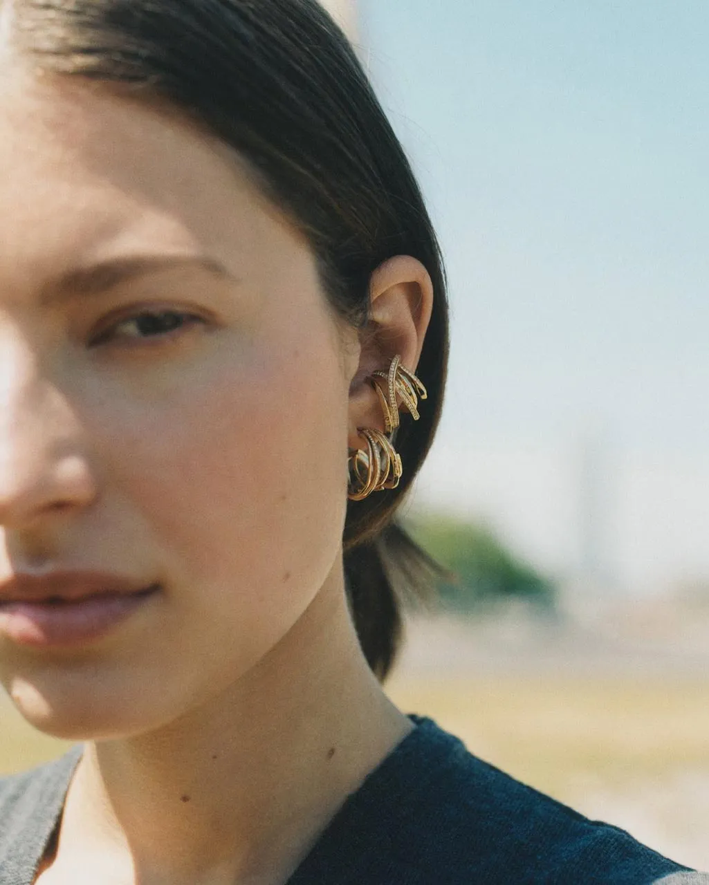 Completedworks Stratum III ear cuff vermeil topaze blanche