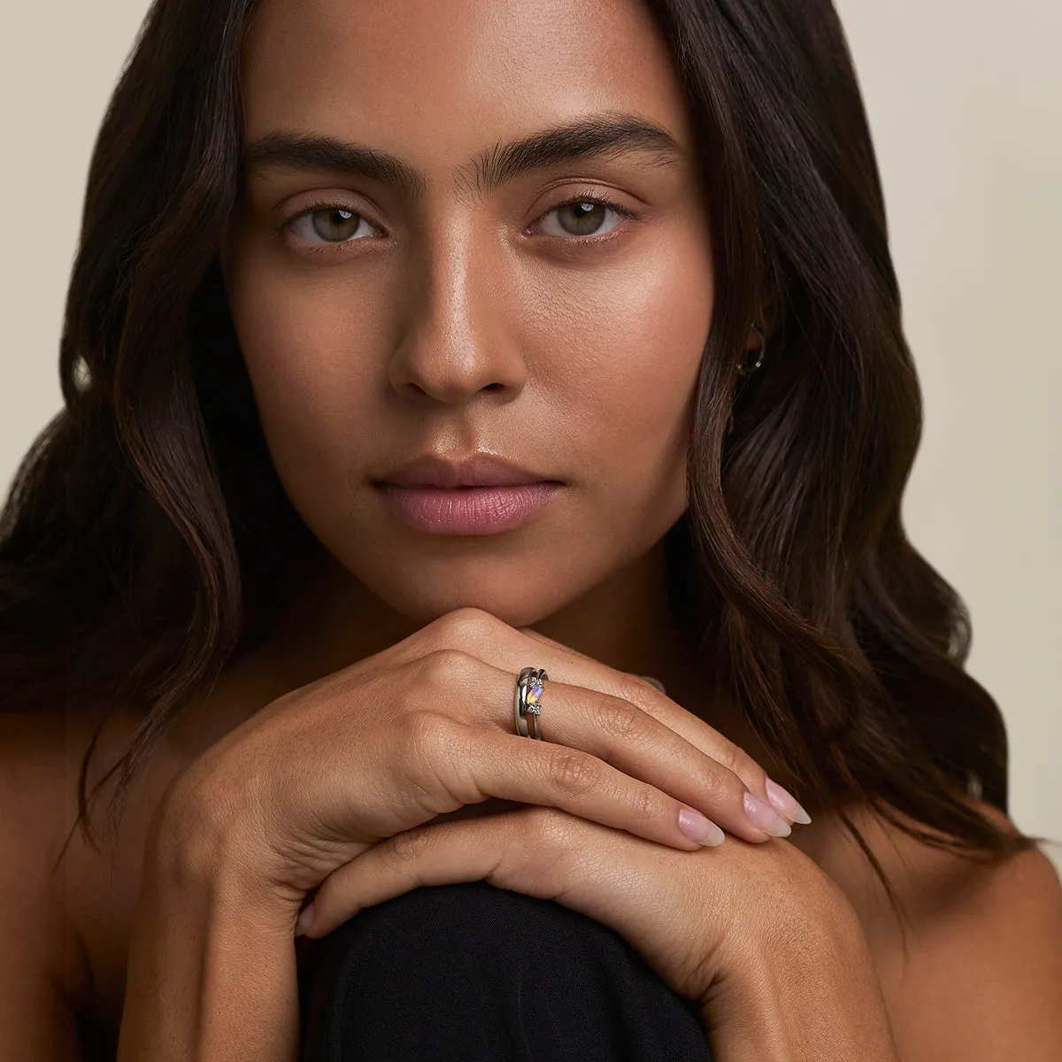 Astrid & Miyu Opal October bague or blanc opale