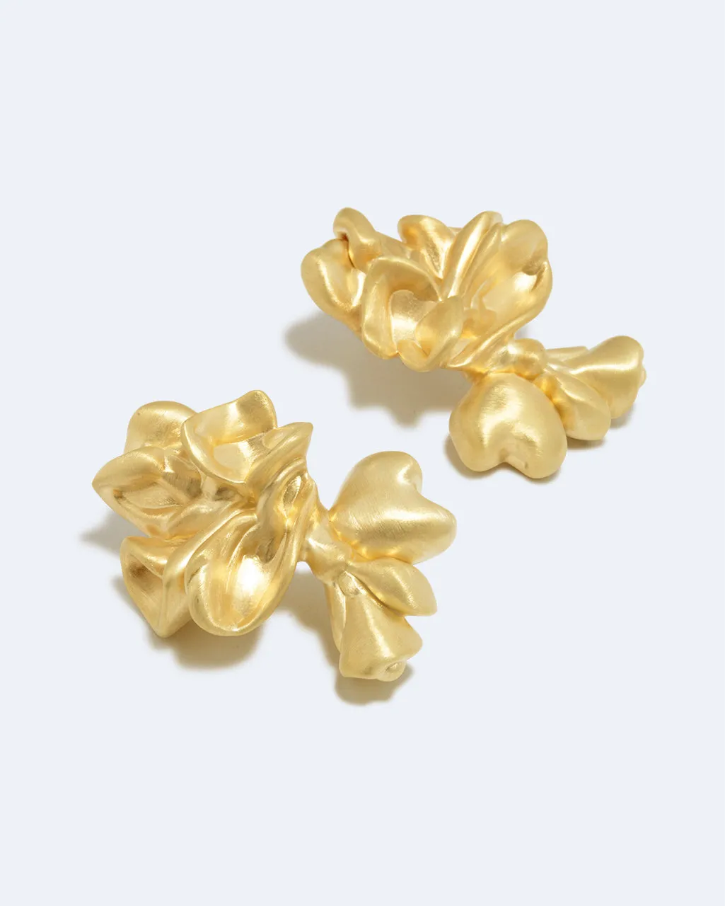 Completedworks Oversized Splotch boucles vermeil doré