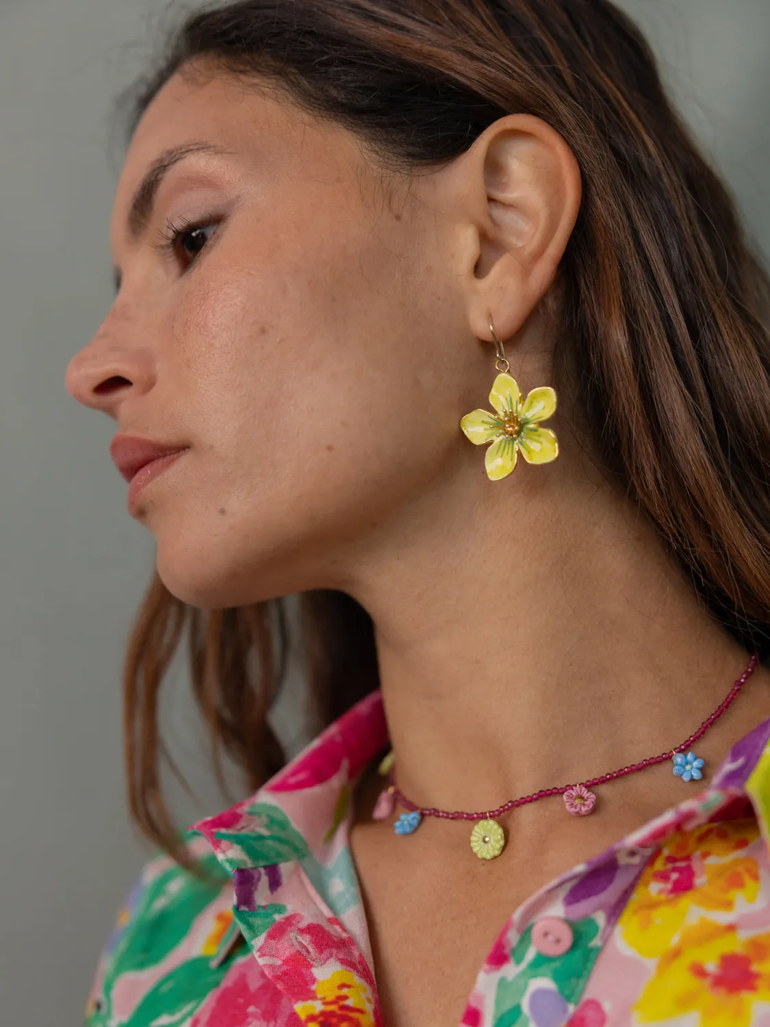 Nach Bijoux Pendantes fleur jaune boucles d'oreilles porcelaine
