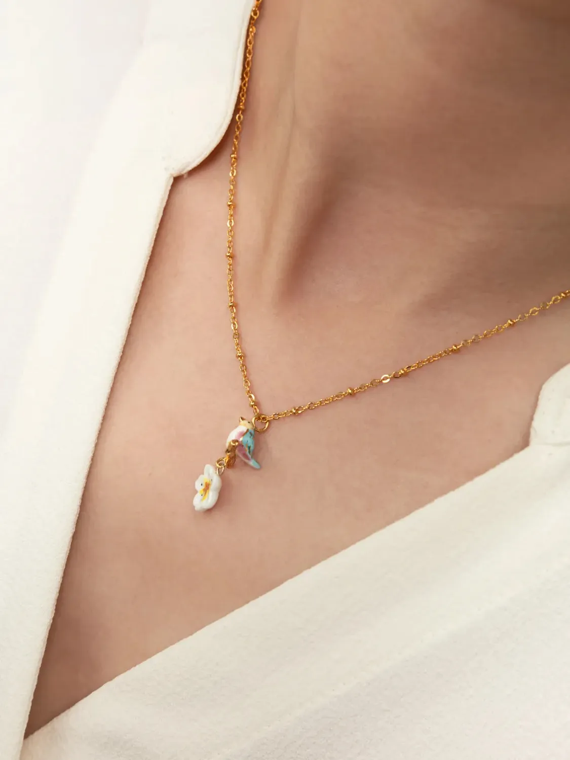 Nach Bijoux oiseau sur branche et fleur collier perles 48 cm