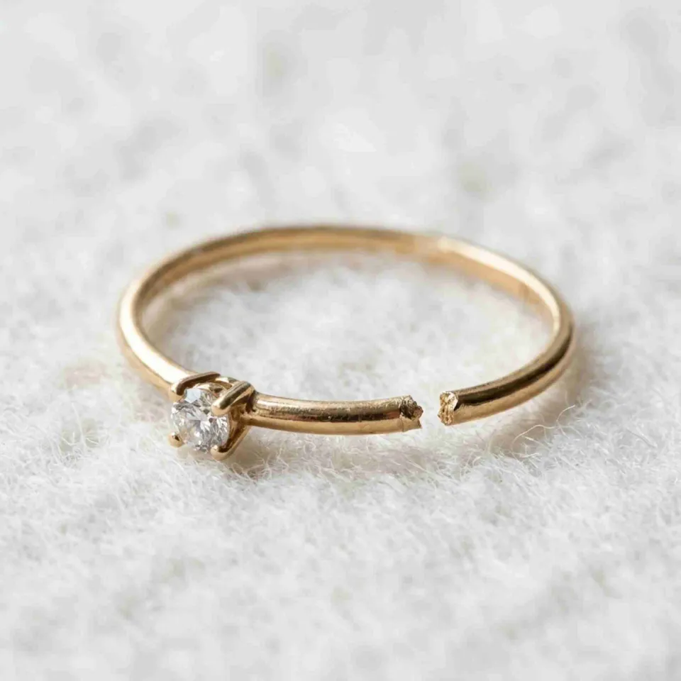 Réparation bague cassée soudure sur devis 24€