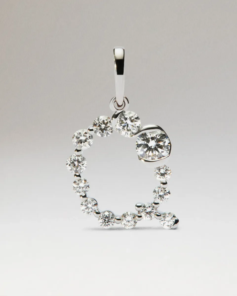 PDPAOLA Diamond Initials pendentif Q or blanc