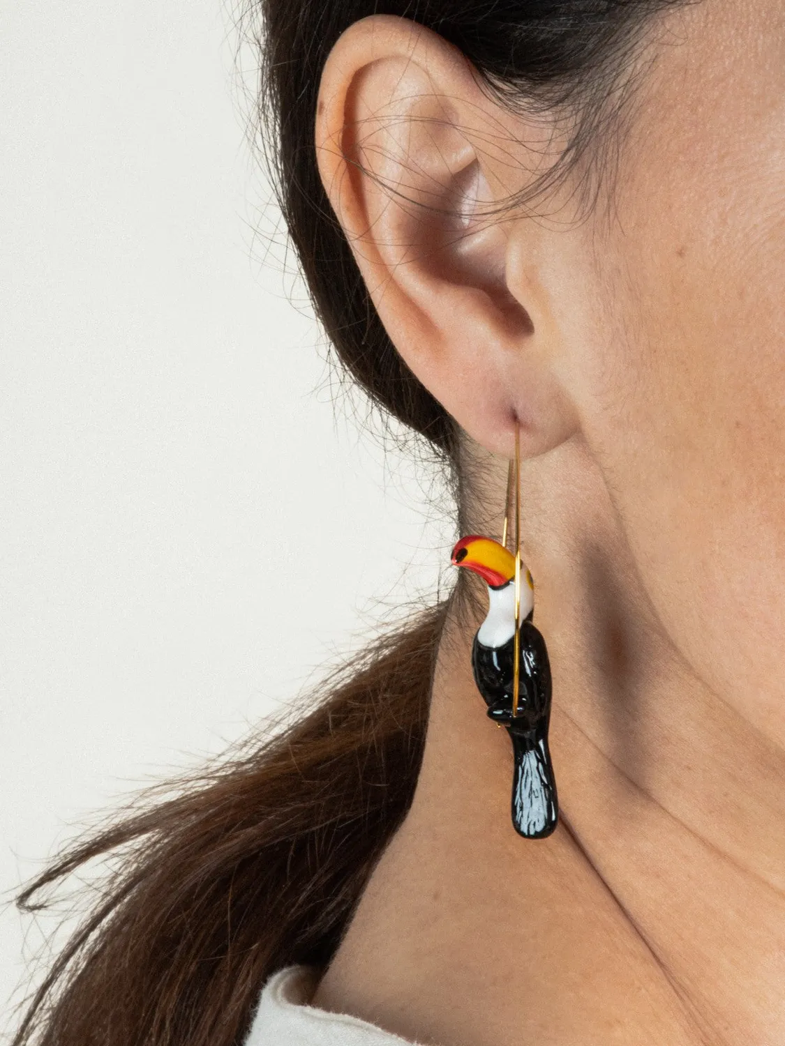 Nach Bijoux grandes créoles toucan porcelaine 6 cm