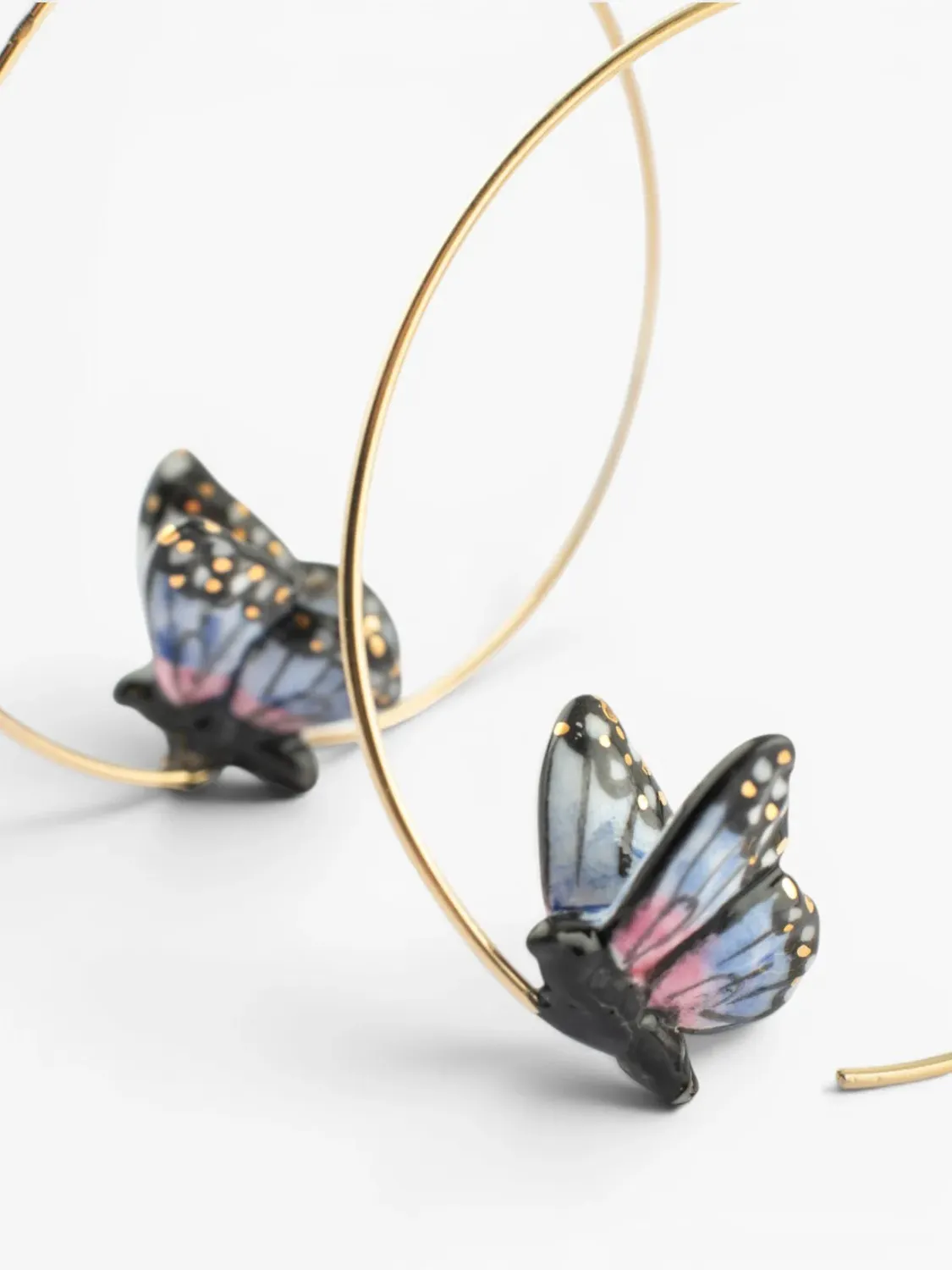 Nach Bijoux Papillon de Nuit moyennes créoles bleu porcelaine