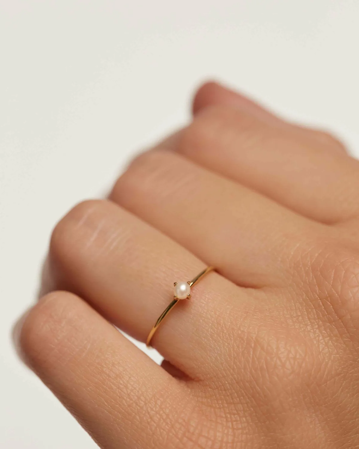 PDPAOLA Essentials bague Solitary Pearl or perle