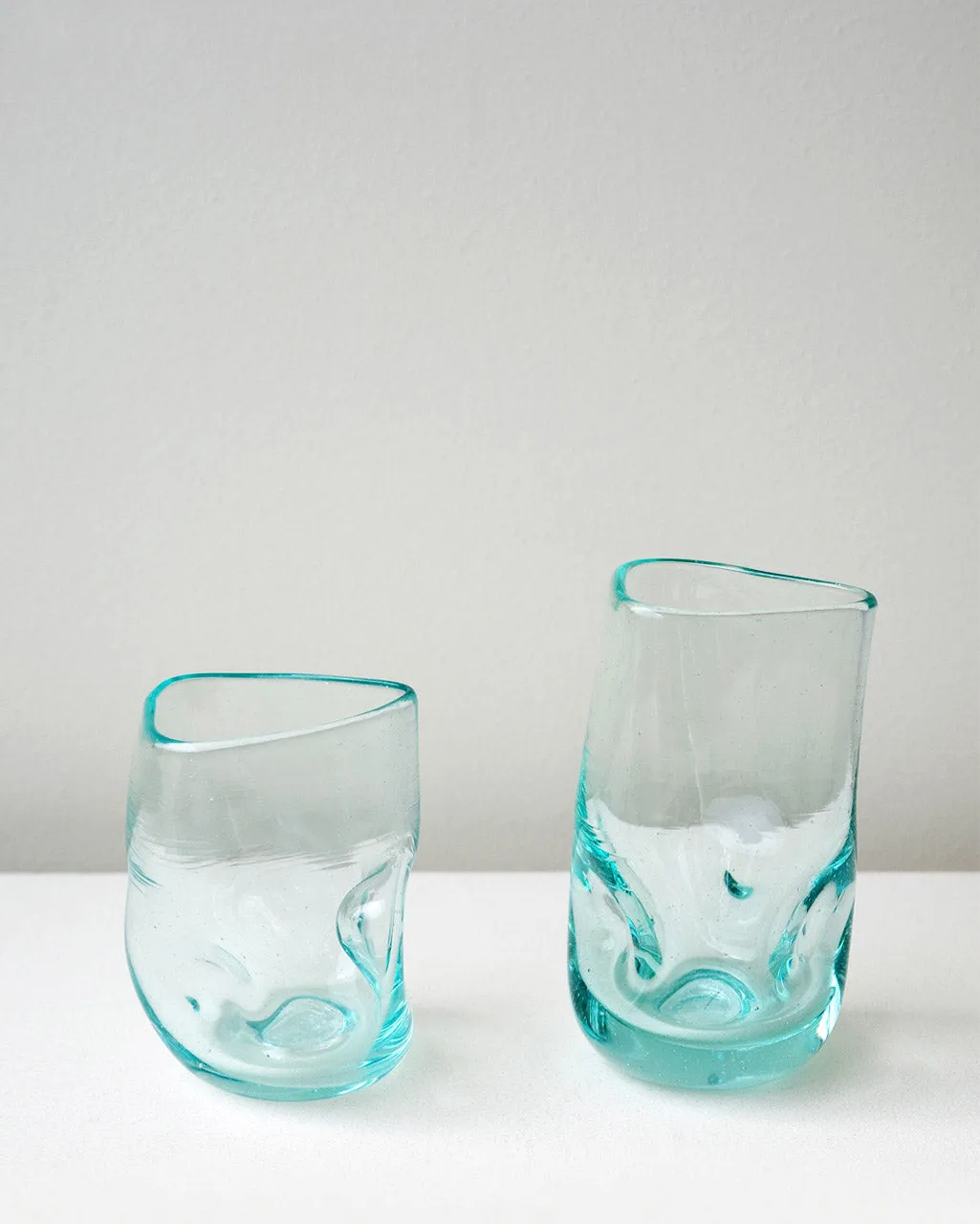 Completedworks Thaw verre verre recyclé transparent